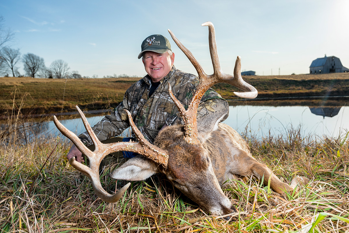 Hadley Creek and the Golden Triangle Illinois Whitetails